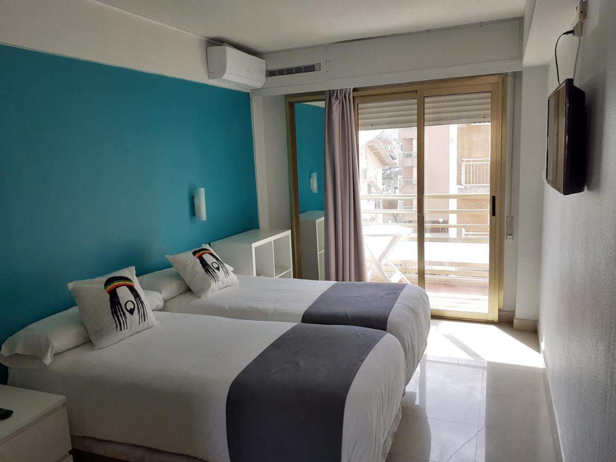 Hotel Clibomar Jamaica ガンディア エクステリア 写真