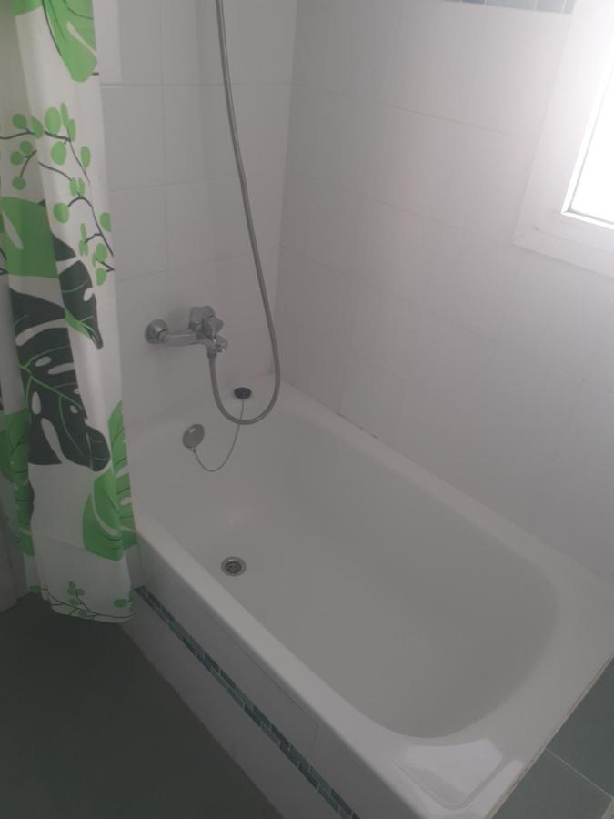 Hotel Clibomar Jamaica ガンディア エクステリア 写真