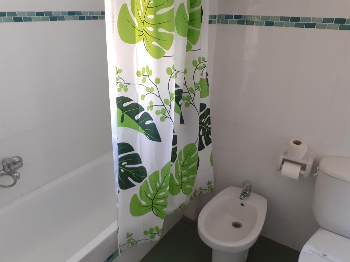 Hotel Clibomar Jamaica ガンディア エクステリア 写真