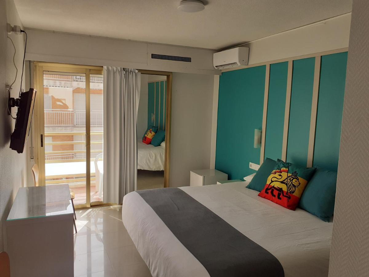 Hotel Clibomar Jamaica ガンディア エクステリア 写真