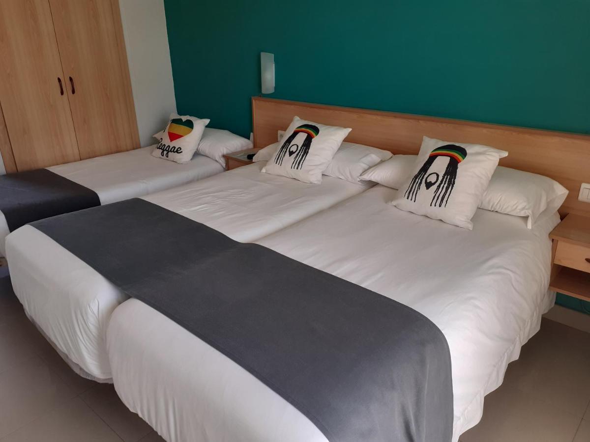 Hotel Clibomar Jamaica ガンディア エクステリア 写真