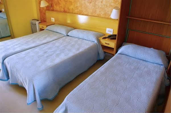 Hotel Clibomar Jamaica ガンディア エクステリア 写真